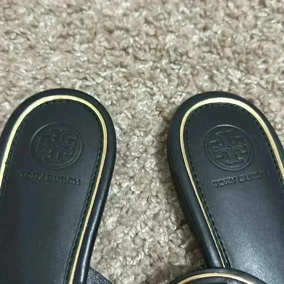 Tory Burch - Picture 3 of 4